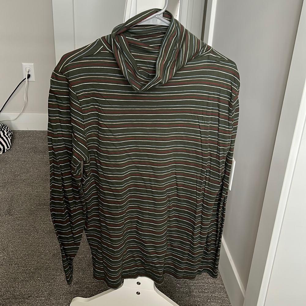Madewell Whisper Cotton Turtleneck. Olive Green w/ Stripes. Size Large.